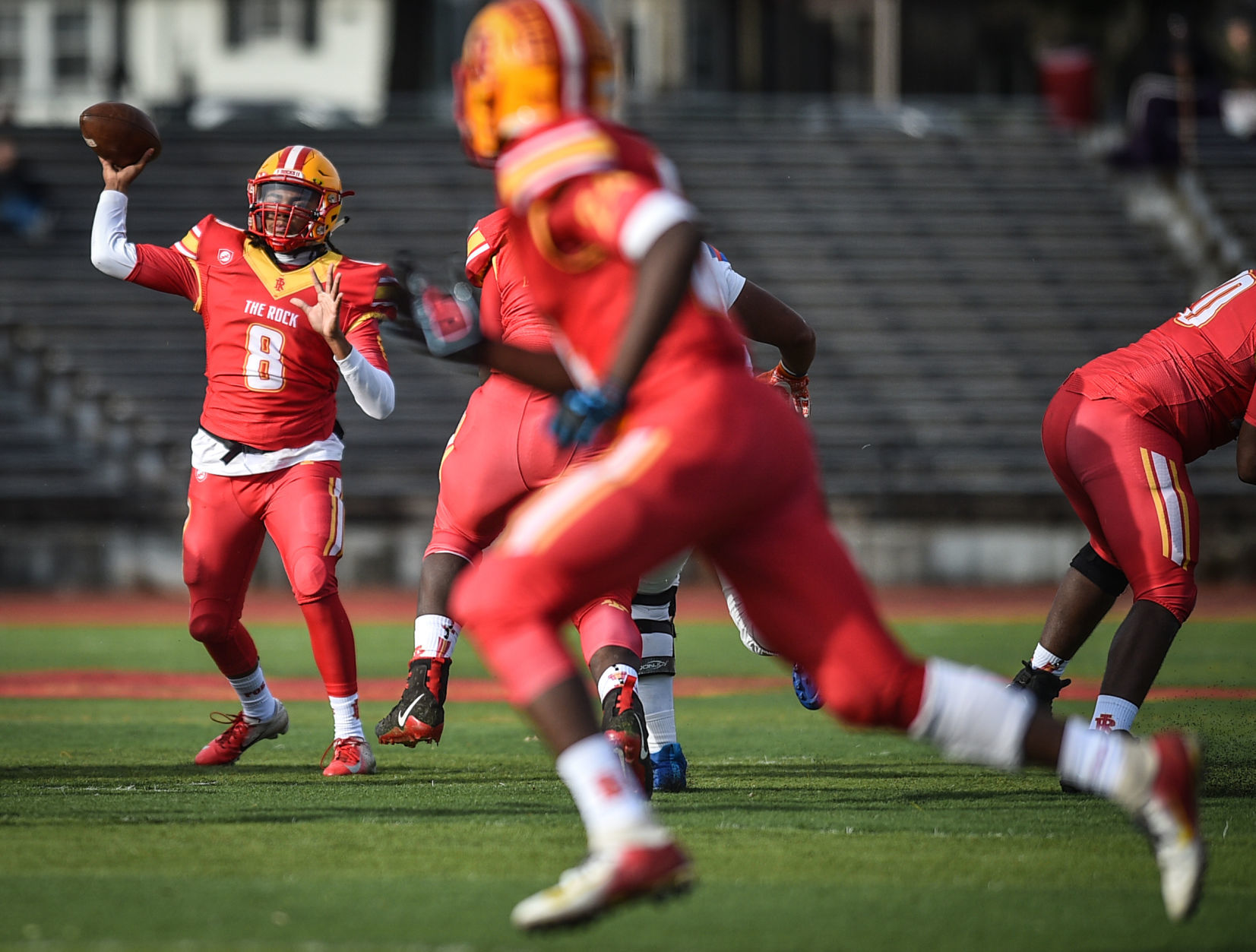 110919-mda-spt-rocky-football-041a.jpg